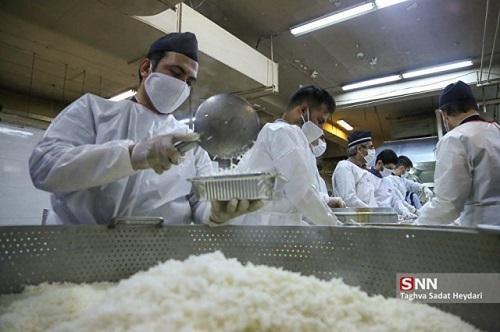 1500 پرس غذای گرم به همت کانون های دانشجویی علوم پزشکی جیرفت 1500 پرس غذای گرم به همت کانون های دانشجویی علوم پزشکی جیرفت بین نیازمندان توزیع شد