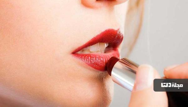 با این لبا س ها باید رژ قرمز بزنید