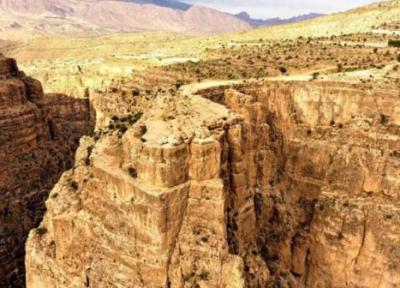تنگه هایقر، یکی از زیباترین دره های دنیا در استان فارس